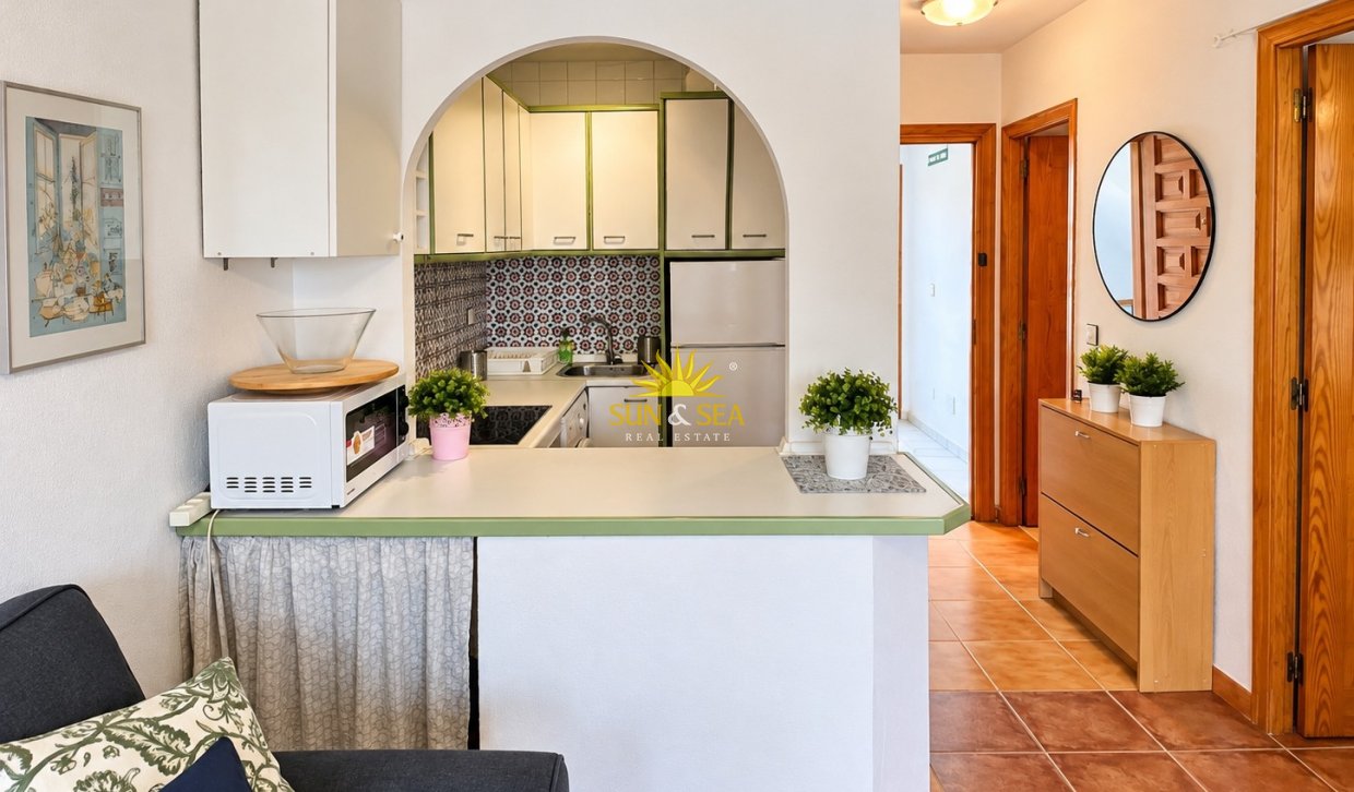 Kurzzeit-Vermietung - Wohnung - 