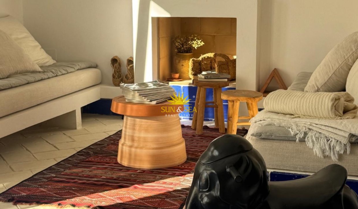 Location à long terme - Villa - Jávea