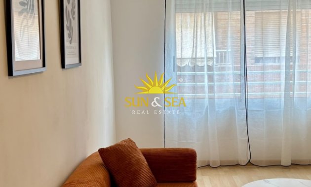Location à long terme - Appartement - Alicante (Alacant)