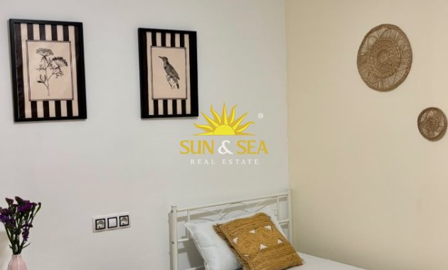 Location à long terme - Appartement - Alicante (Alacant)
