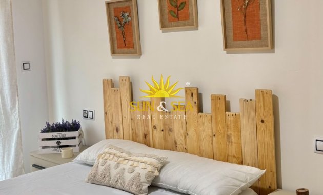 Location à long terme - Appartement - Alicante (Alacant)