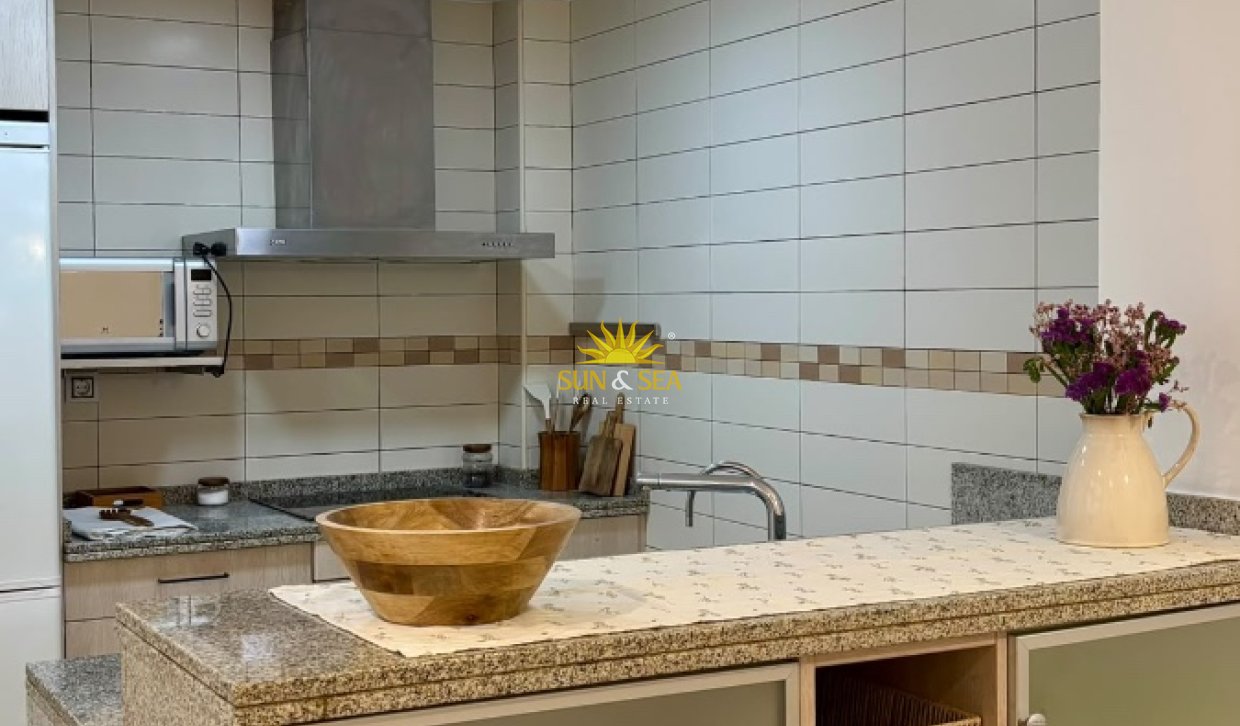 Location à long terme - Appartement - Alicante (Alacant)