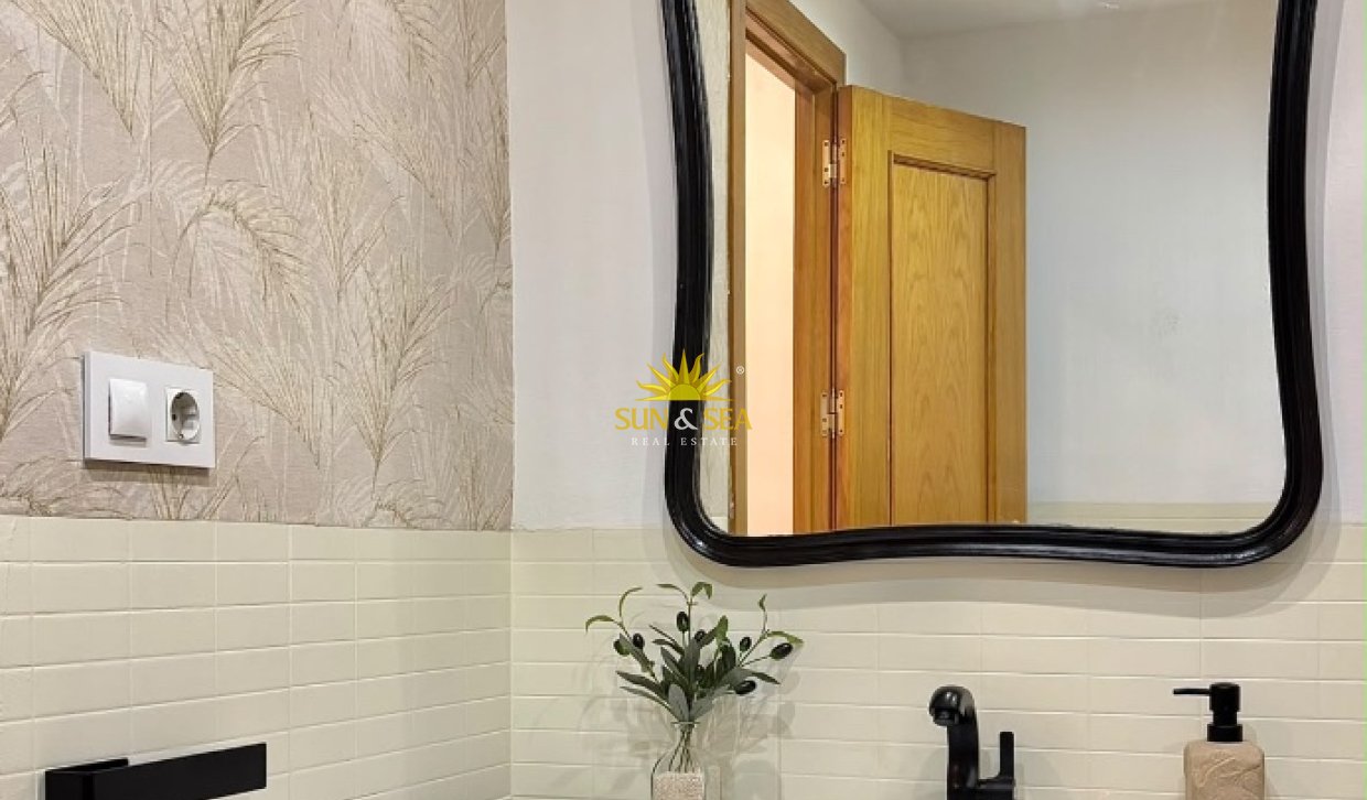 Location à long terme - Appartement - Alicante (Alacant)