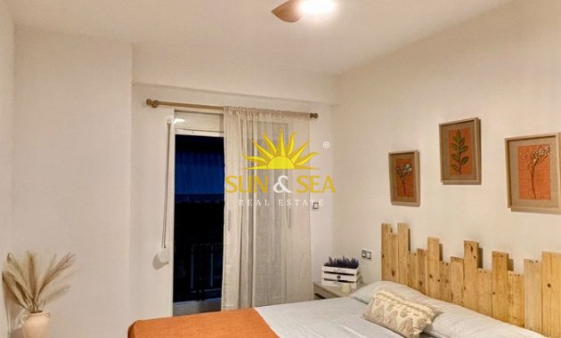 Location à long terme - Appartement - Alicante (Alacant)