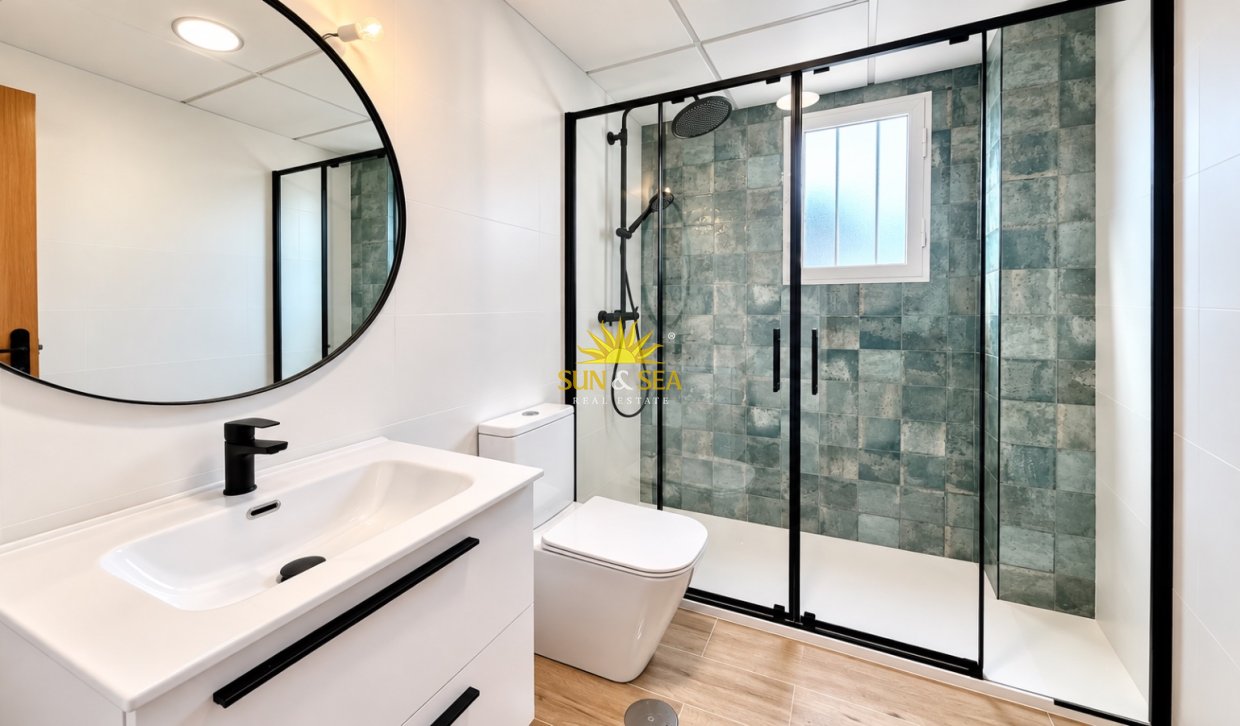 Location à long terme - Appartement - Alicante (Alacant)
