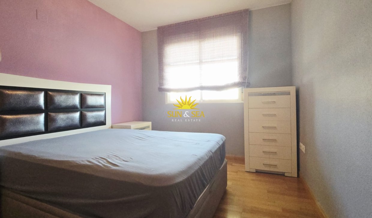 Location à long terme - Penthouse - Alicante (Alacant)