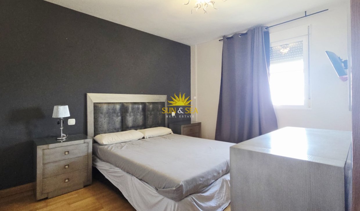 Location à long terme - Penthouse - Alicante (Alacant)
