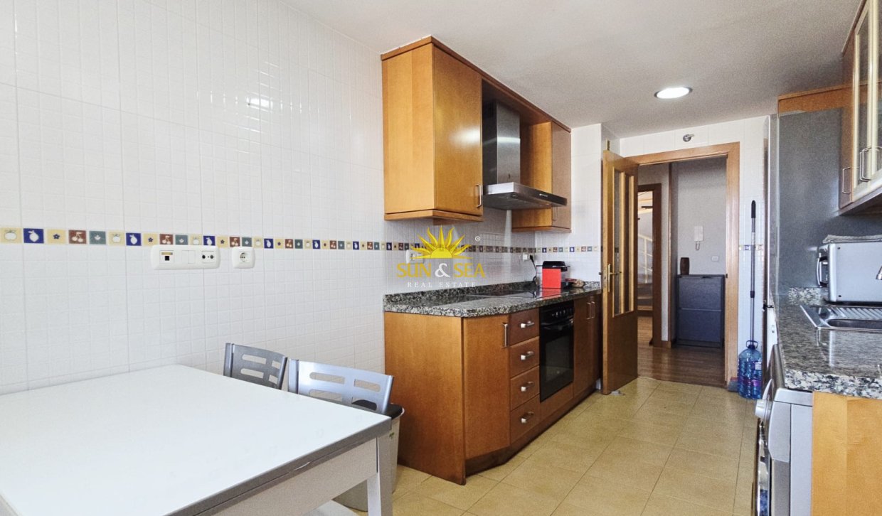 Location à long terme - Penthouse - Alicante (Alacant)