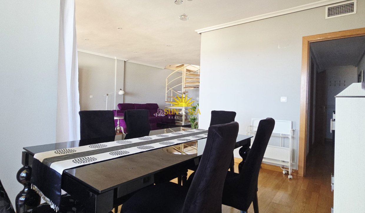 Location à long terme - Penthouse - Alicante (Alacant)