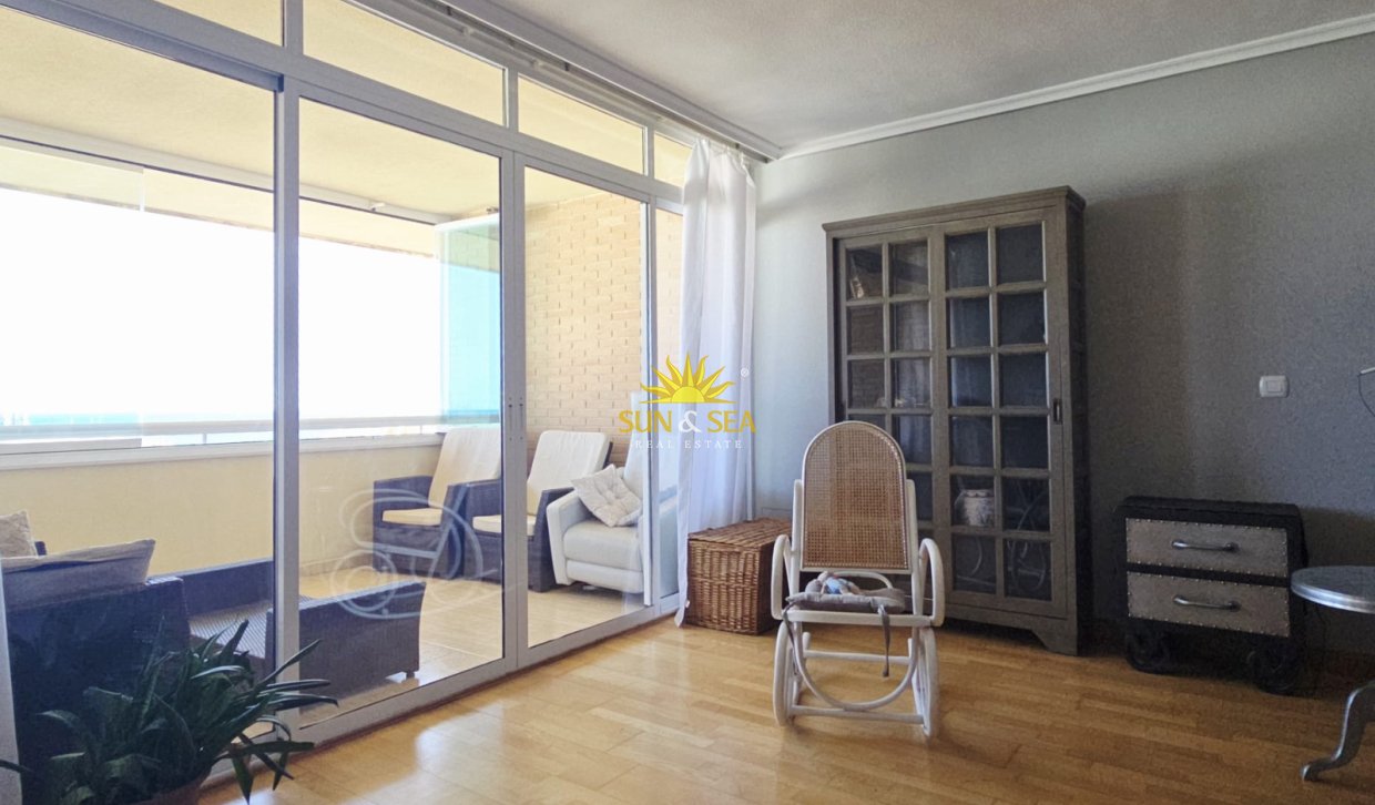 Location à long terme - Penthouse - Alicante (Alacant)