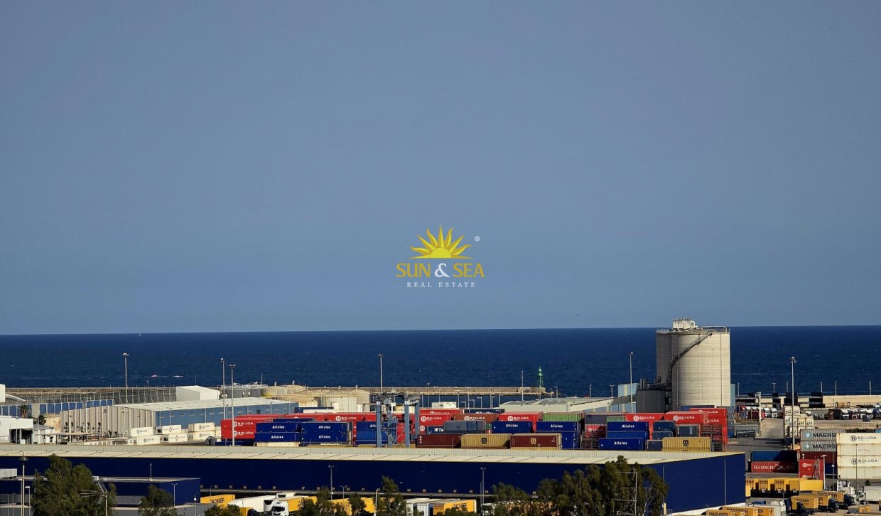 Location à long terme - Penthouse - Alicante (Alacant)
