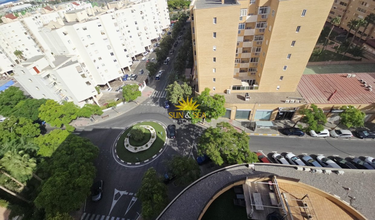 Location à long terme - Penthouse - Alicante (Alacant)