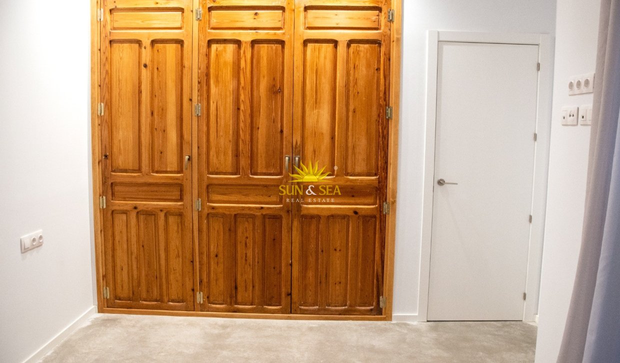 Langfristige Vermietung - Wohnung - Alicante - Centro