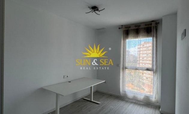 Langfristige Vermietung - Wohnung - Alicante - Playa San Juan