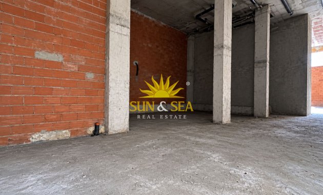 Location à long terme - Commercial - Alicante - Ciudad de Asís