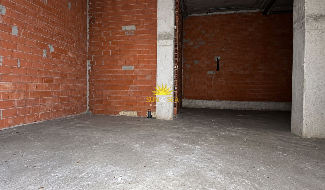 Location à long terme - Commercial - Alicante - Ciudad de Asís