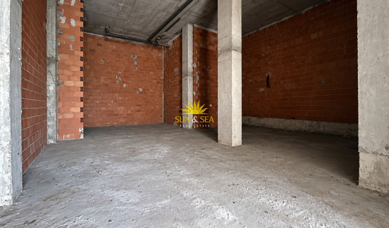 Location à long terme - Commercial - Alicante - Ciudad de Asís
