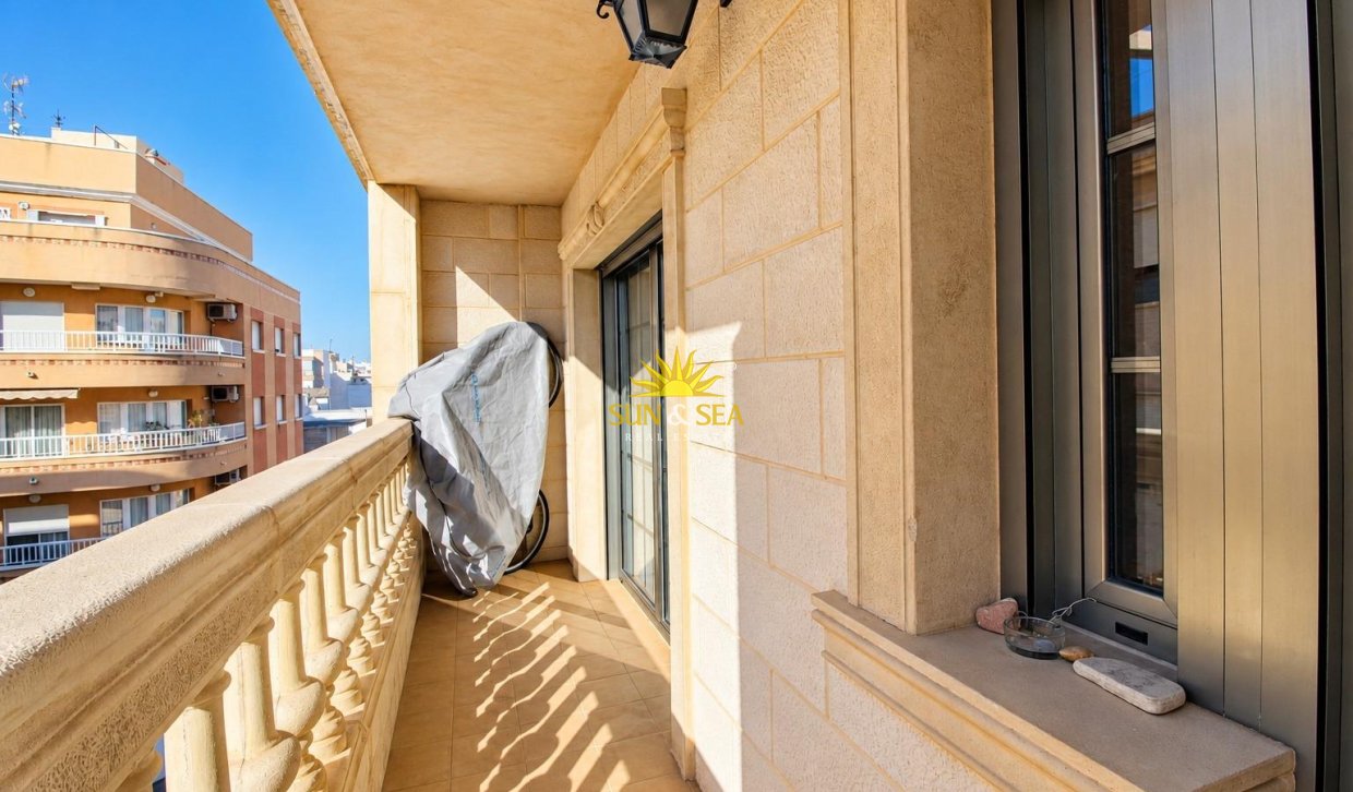 Reventa - Apartamento - Torrevieja - torrevieja