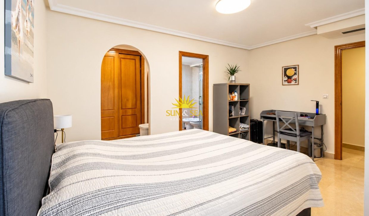 Reventa - Apartamento - Torrevieja - torrevieja