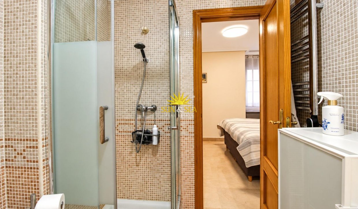 Reventa - Apartamento - Torrevieja - torrevieja