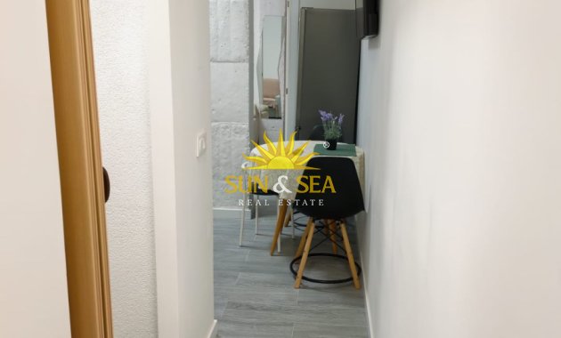 Lange Termijn Verhuur - Studio apartment - Alicante (Alacant)