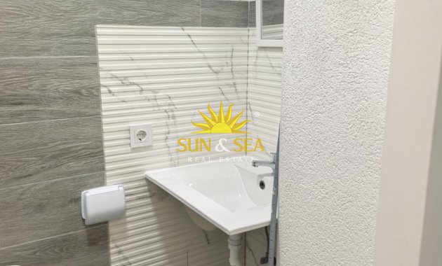 Lange Termijn Verhuur - Studio apartment - Alicante (Alacant)