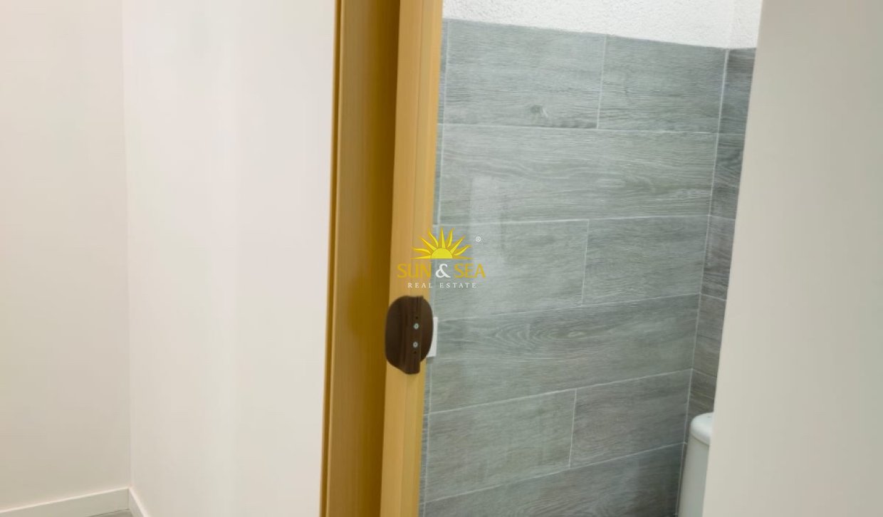 Lange Termijn Verhuur - Studio apartment - Alicante (Alacant)