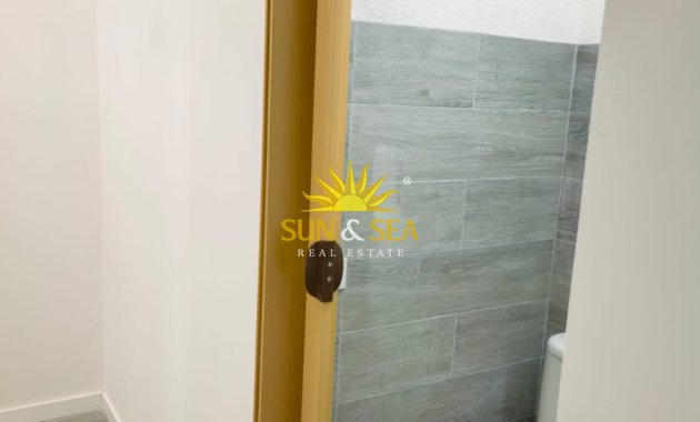 Lange Termijn Verhuur - Studio apartment - Alicante (Alacant)