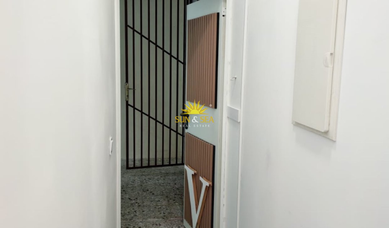 Lange Termijn Verhuur - Studio apartment - Alicante (Alacant)