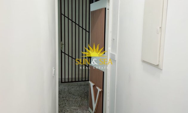 Lange Termijn Verhuur - Studio apartment - Alicante (Alacant)