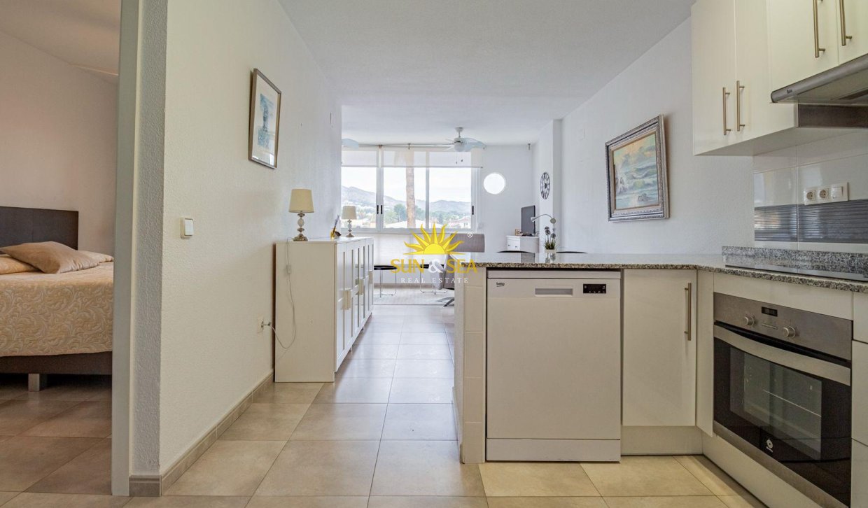 Kurzzeit-Vermietung - Wohnung - Benidorm