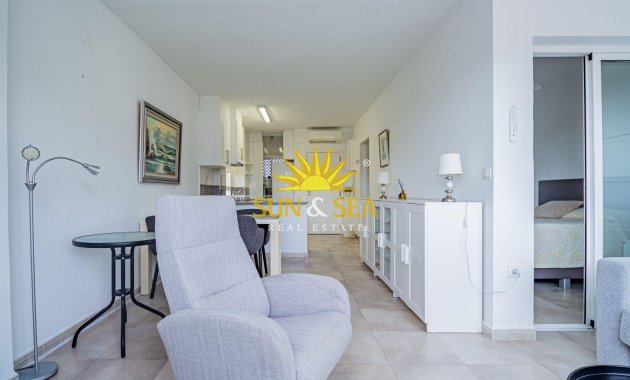 Kurzzeit-Vermietung - Wohnung - Benidorm