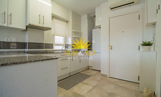 Kurzzeit-Vermietung - Wohnung - Benidorm