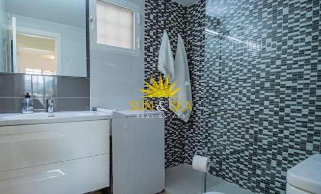 Kurzzeit-Vermietung - Wohnung - Benidorm