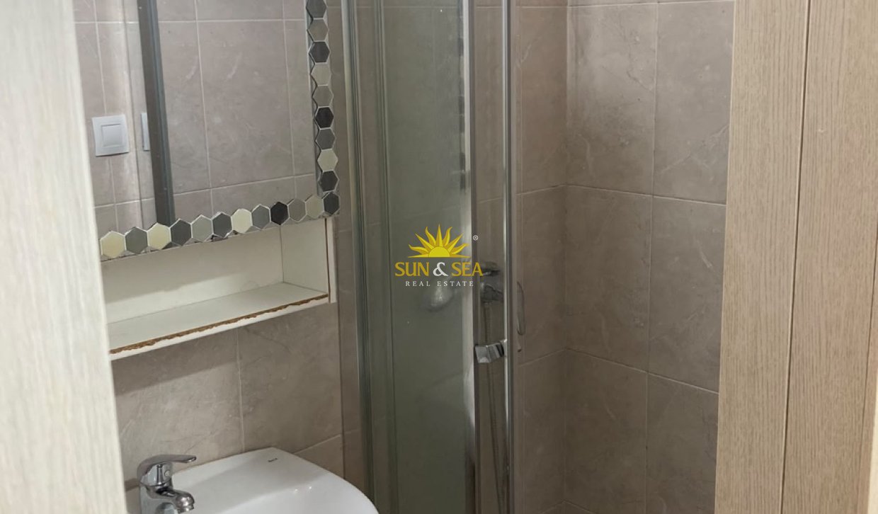 Долгосрочная аренда - Apartment - Alicante (Alacant)