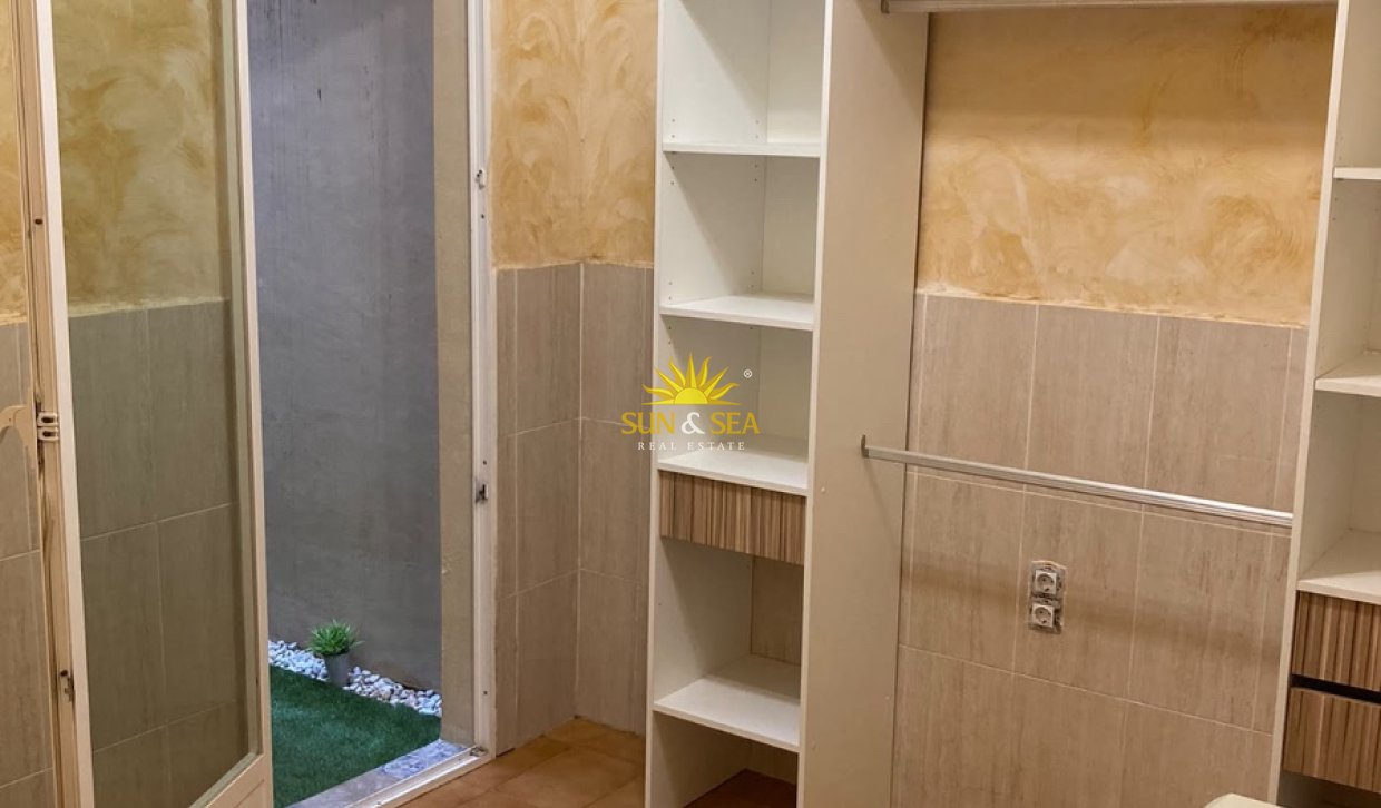 Долгосрочная аренда - Apartment - Alicante (Alacant)
