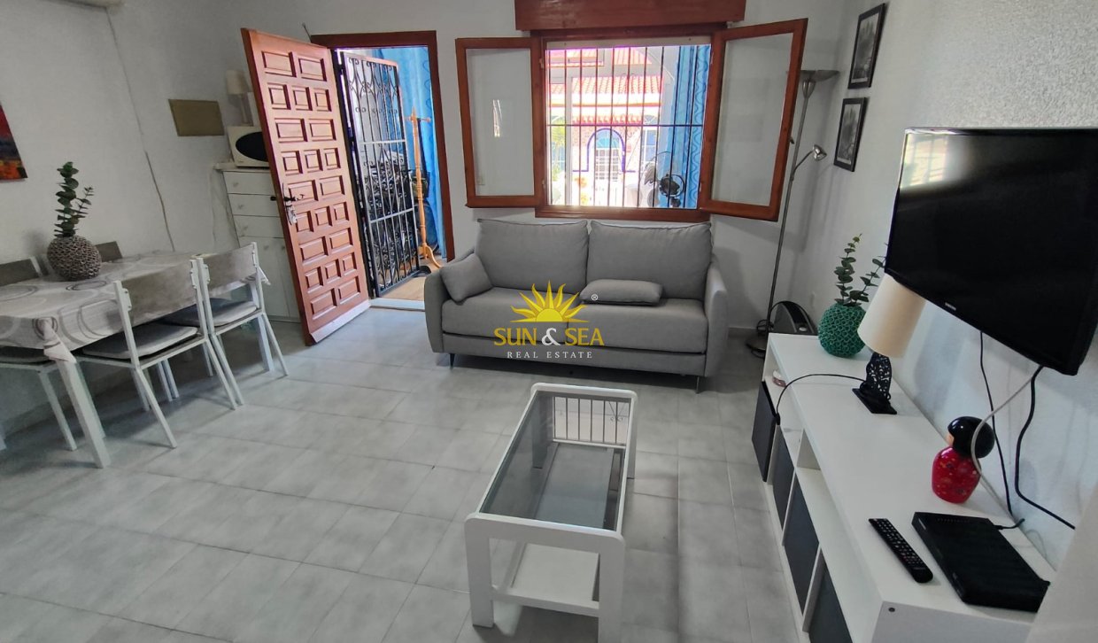 Kurzzeit-Vermietung - Reihenhaus - Torrevieja - 