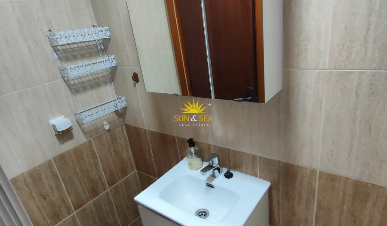 Kurzzeit-Vermietung - Reihenhaus - Torrevieja - 