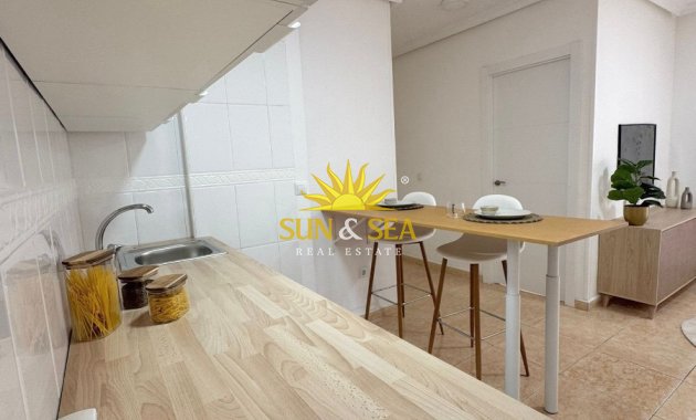 Wiederverkauf - Wohnung - Torrevieja - torrevieja