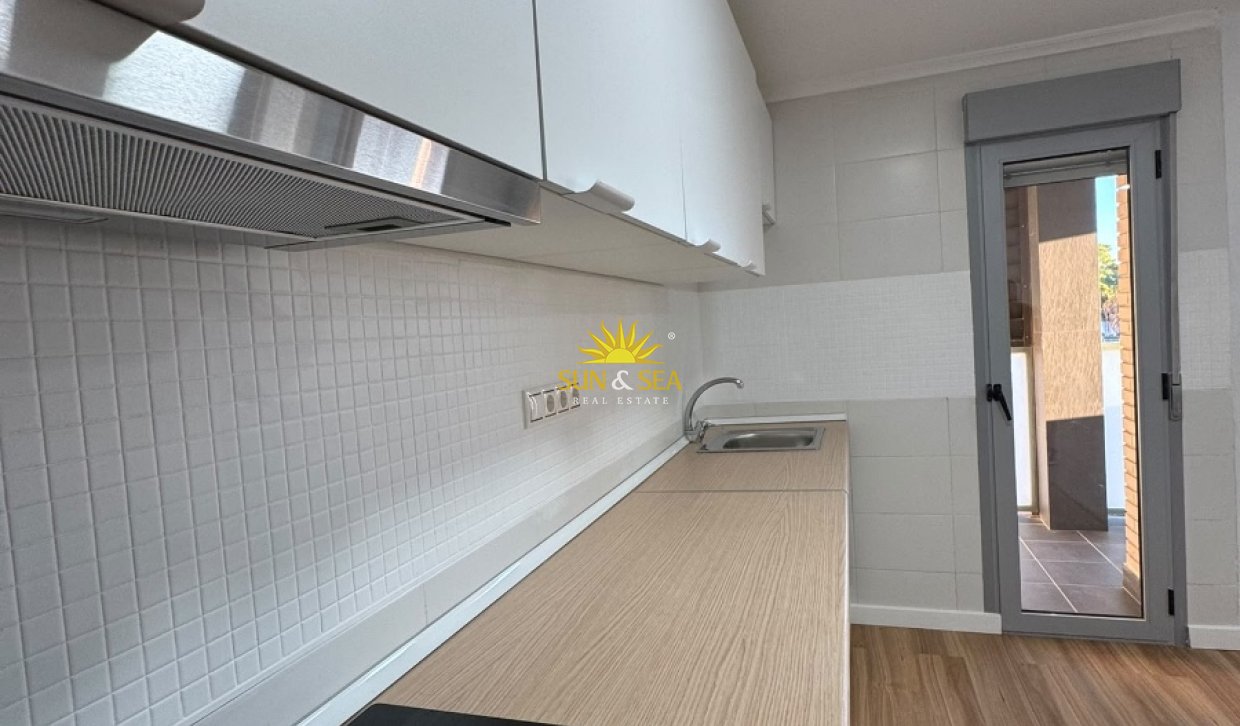 Wiederverkauf - Wohnung - Torrevieja - torrevieja