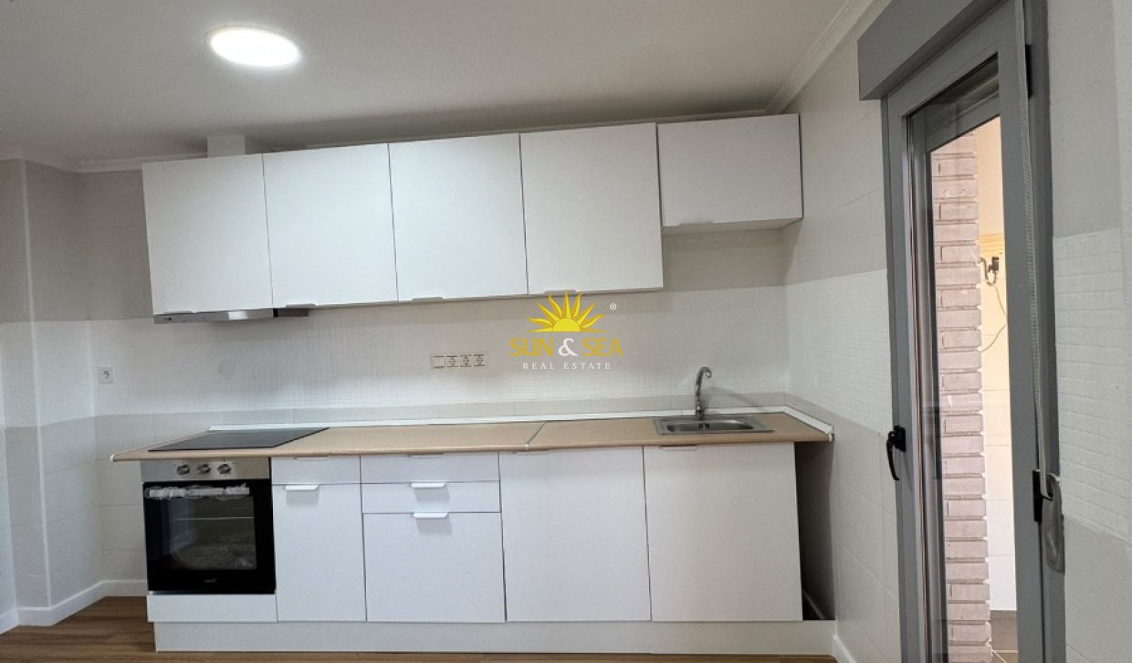 Wiederverkauf - Wohnung - Torrevieja - torrevieja