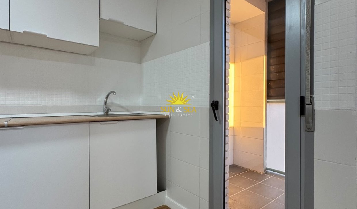 Wiederverkauf - Wohnung - Torrevieja - torrevieja