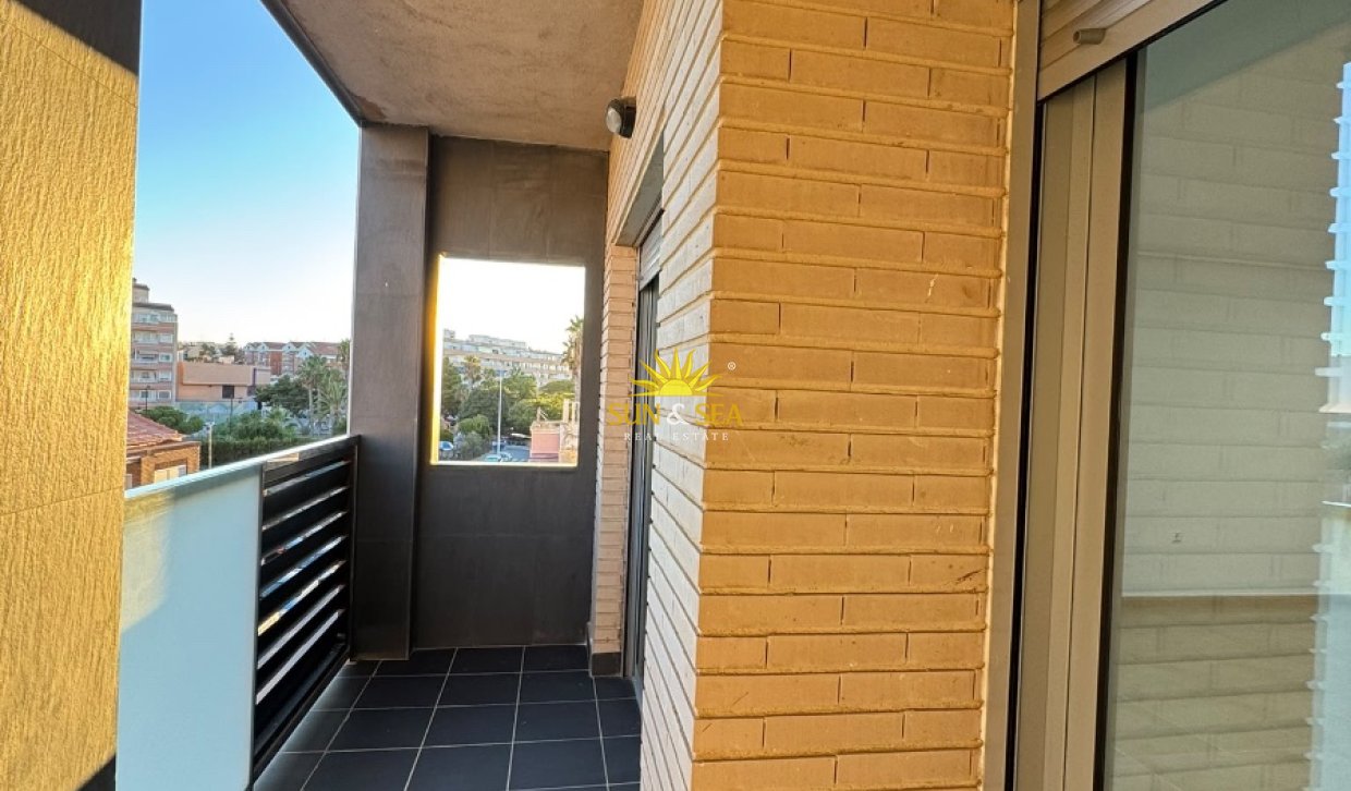 Wiederverkauf - Wohnung - Torrevieja - torrevieja