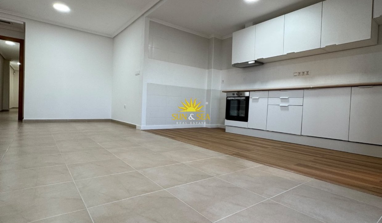 Wiederverkauf - Wohnung - Torrevieja - torrevieja