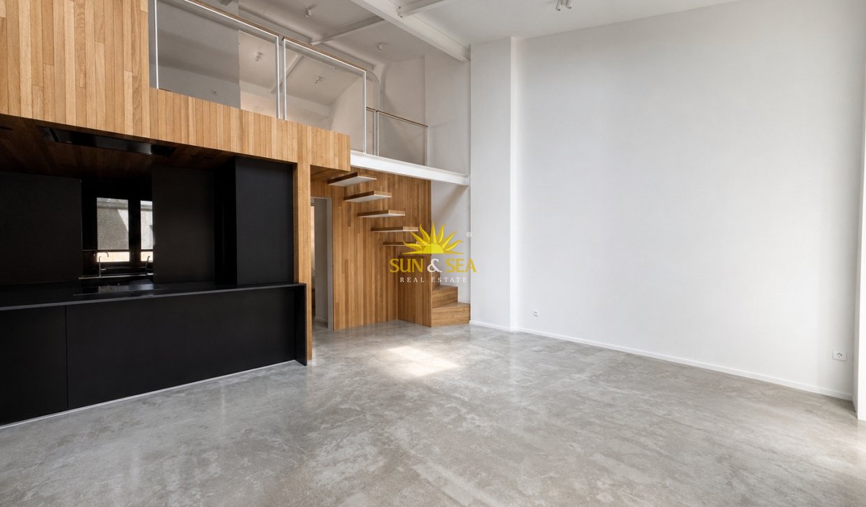 Langfristige Vermietung - Penthouse - Alicante (Alacant)