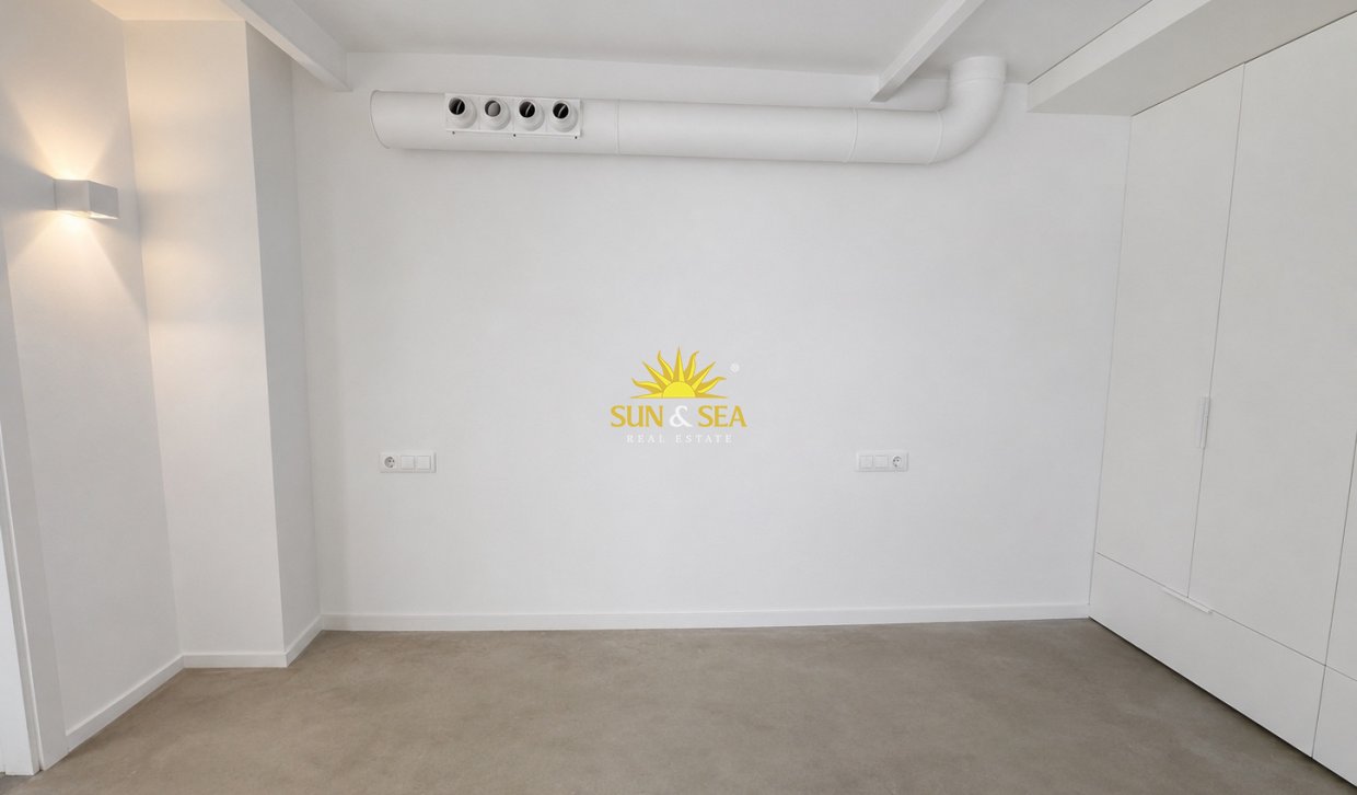 Langfristige Vermietung - Penthouse - Alicante (Alacant)