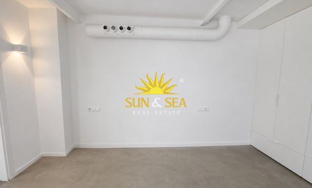 Langfristige Vermietung - Penthouse - Alicante (Alacant)