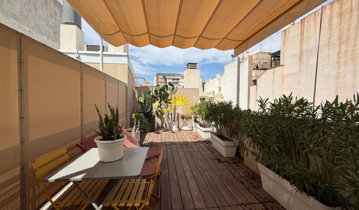 Langfristige Vermietung - Penthouse - Alicante (Alacant)