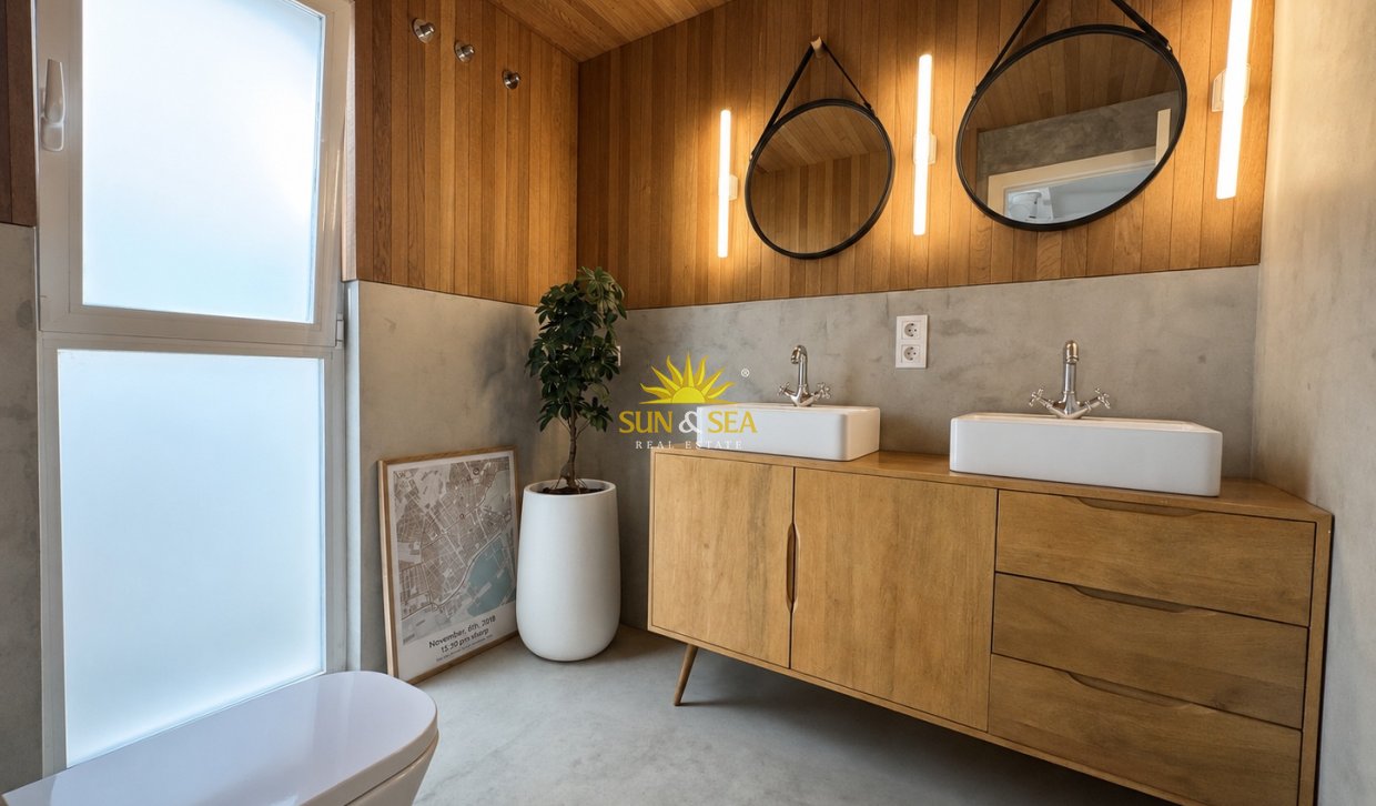 Langfristige Vermietung - Penthouse - Alicante (Alacant)