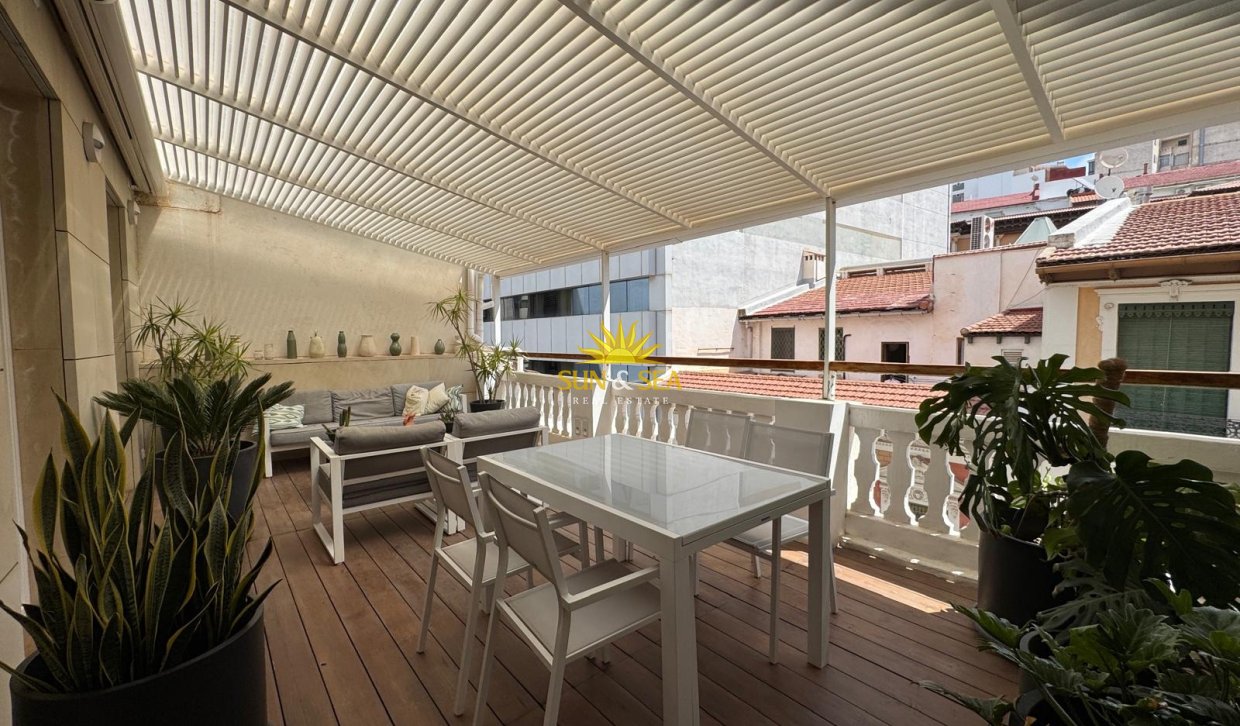 Langfristige Vermietung - Penthouse - Alicante (Alacant)